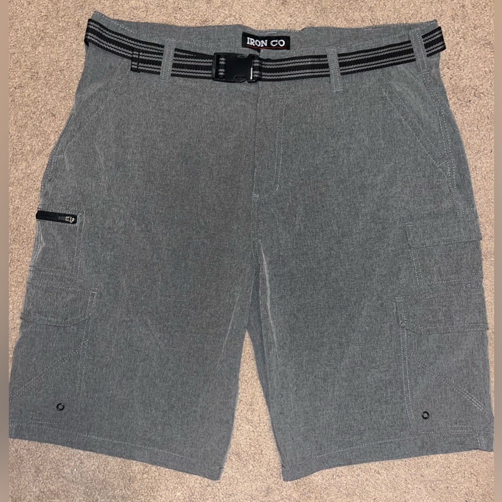 Men’s size 38